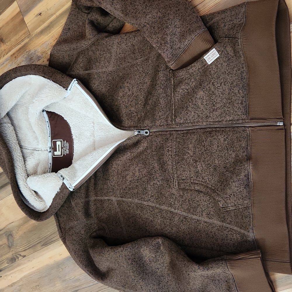 Banded Wildlife Jacket: size Medium